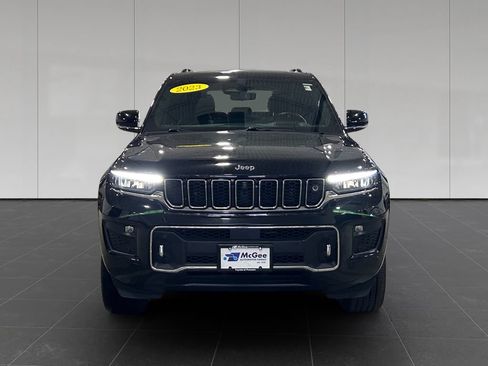 Used 2023 Jeep Grand Cherokee Overland w/ Adv Protech Group III AWD/4WD image 8