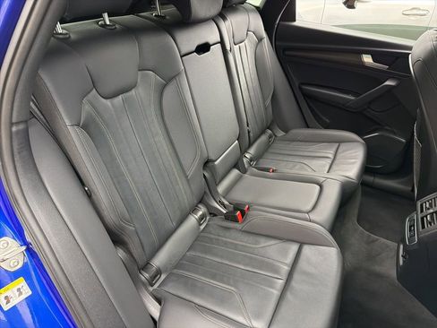Used 2021 Audi Q5 2.0T Premium image 24