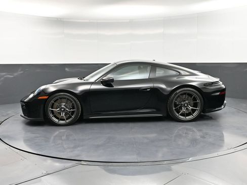 New 2026 Porsche 911 GT3 image 2
