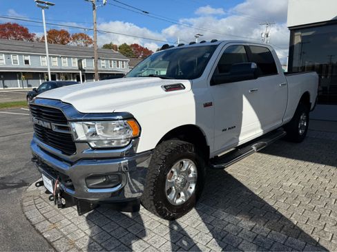 Used 2019 RAM 2500 Big Horn image 3