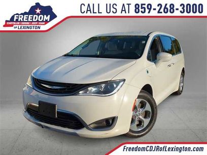 Used 2019 Chrysler Pacifica Touring Plus