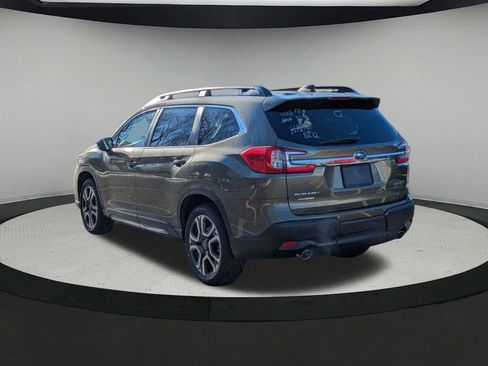 New 2025 Subaru Ascent Limited image 4