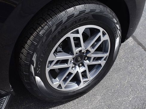 Used 2025 Ford Expedition Max Active AWD/4WD image 12