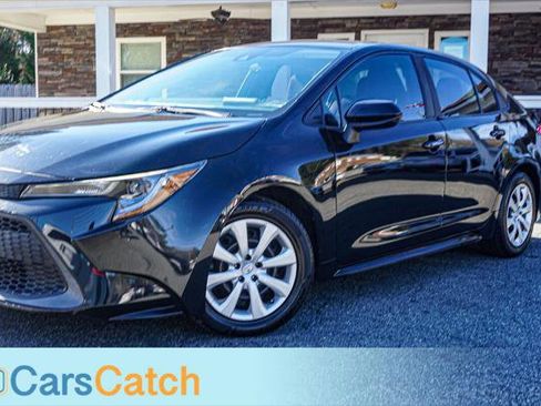 Used 2021 Toyota Corolla LE image 7