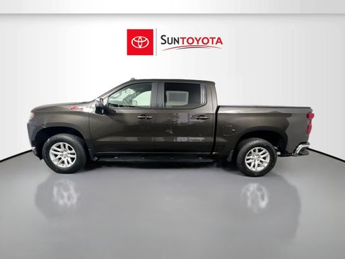 Used 2021 Chevrolet Silverado 1500 LT w/ Z71 Off-Road Package image 7