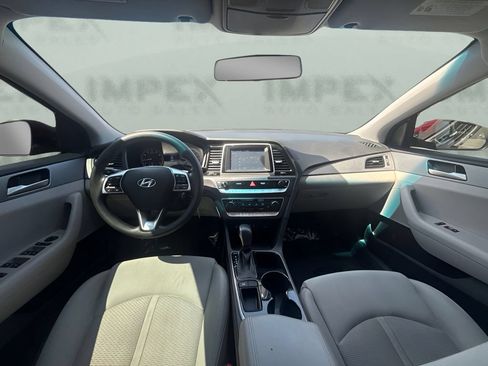 Used 2019 Hyundai Sonata SE FWD image 11