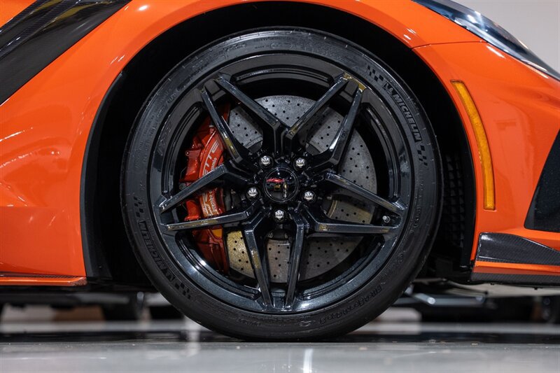 Used 2019 Chevrolet Corvette ZR1 RWD image 16