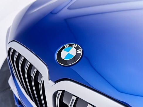 Used 2025 BMW ALPINA XB7 AWD/4WD image 18