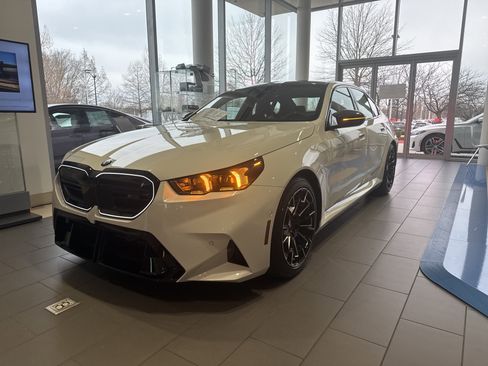 New 2026 BMW M5 AWD/4WD image 1