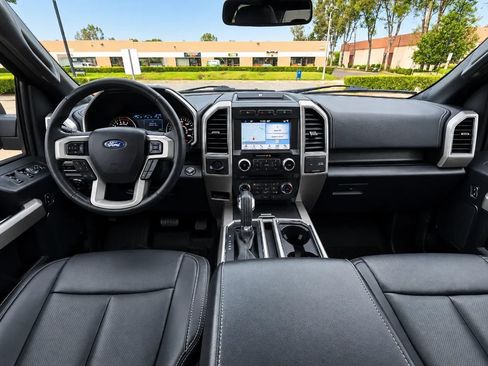 Used 2018 Ford F150 Lariat w/ Equipment Group 502A Luxury RWD image 20