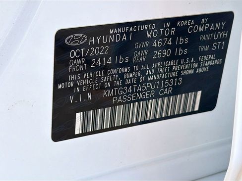 Used 2023 Genesis G70 2.0T w/ Sport Prestige Package image 34