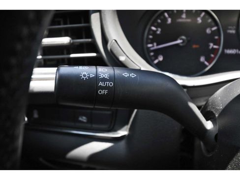 Used 2023 MAZDA CX-30 AWD 2.5 S w/ Preferred Package image 17