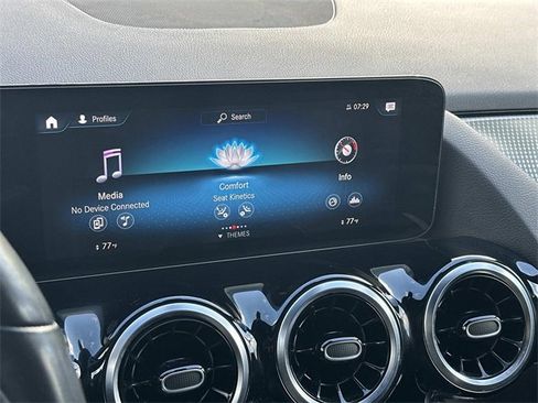 Certified 2023 Mercedes-Benz GLA 250 4MATIC image 28