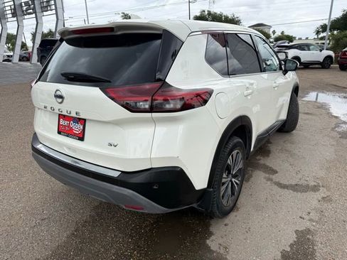 Certified 2021 Nissan Rogue SV image 7