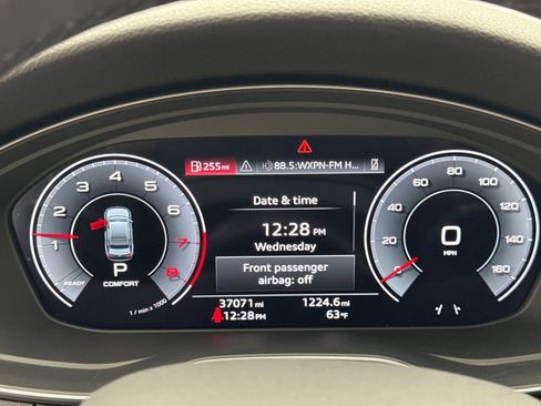 Used 2024 Audi A4 2.0T Premium Plus image 13