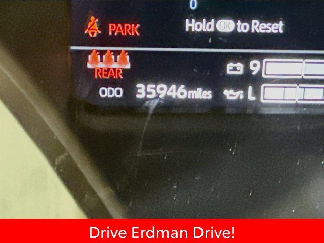 Used 2024 Toyota Tundra Limited w/ Power Package AWD/4WD image 33