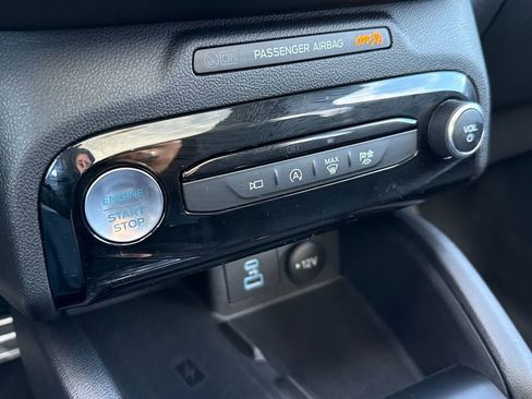 Certified 2023 Ford Escape ST-Line Select w/ Tech Pack #2 image 25