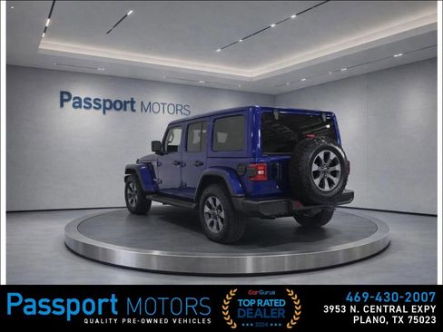 Used 2018 Jeep Wrangler Unlimited Sahara image 4