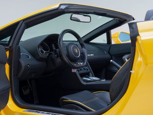 Used 2011 Lamborghini Gallardo LP 560-4 AWD/4WD image 48
