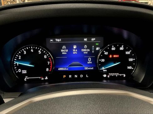 Certified 2023 Ford Explorer XLT w/ Equipment Group 202A AWD/4WD image 19