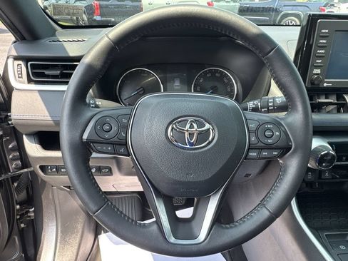Used 2022 Toyota RAV4 SE w/ Convenience Package AWD/4WD image 21