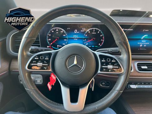 Used 2020 Mercedes-Benz GLS 450 4MATIC image 32