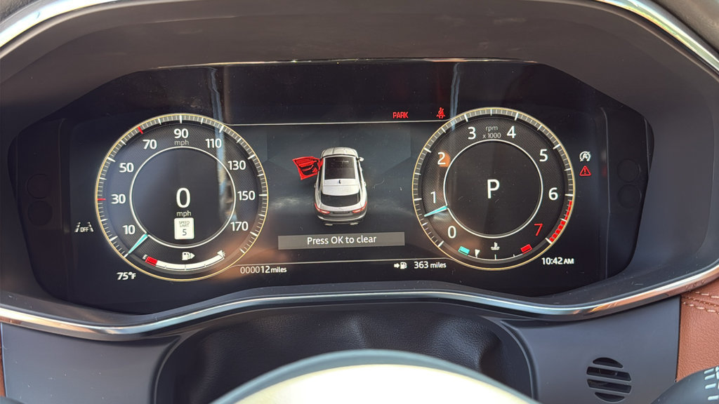 New 2026 Jaguar F-PACE R-Dynamic S AWD/4WD image 15