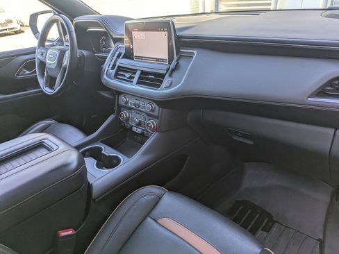 Used 2022 GMC Yukon AT4 image 30