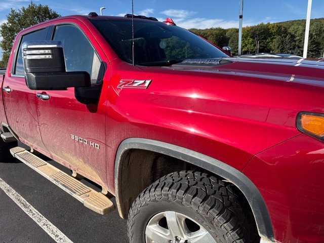 Used 2021 Chevrolet Silverado 3500 LTZ AWD/4WD image 5