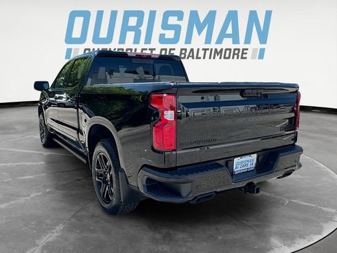 Used 2024 Chevrolet Silverado 1500 High Country w/ Technology Package AWD/4WD image 4