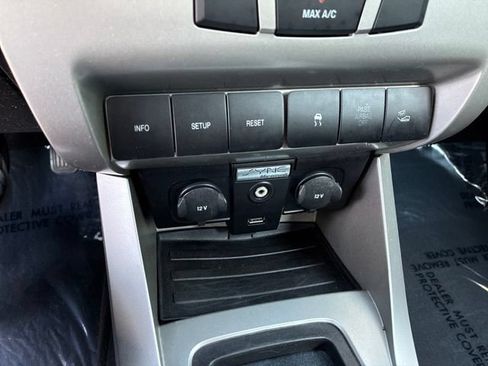 Used 2010 Ford Focus SES FWD image 10