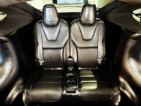 Used 2022 Tesla Model X Long Range image 22