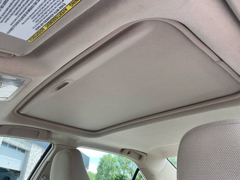 Used 2012 Toyota Camry XLE w/ Convenience Pkg FWD image 25