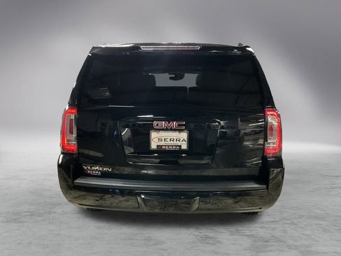 Used 2019 GMC Yukon SLT w/ Graphite Edition image 10