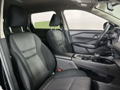 Used 2024 Nissan Rogue SV image 23