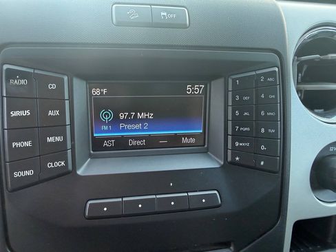 Used 2014 Ford F150 XLT w/ Equipment Group 302A Luxury AWD/4WD image 22
