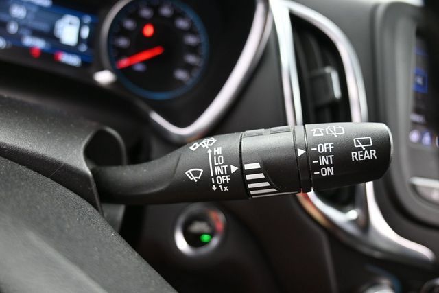 Used 2024 Chevrolet Equinox LT AWD/4WD image 26