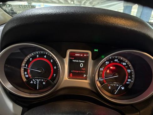 Used 2020 Dodge Journey SE w/ SE Popular Equipment Group FWD image 7