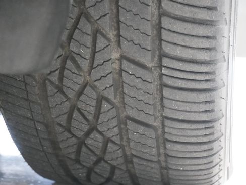 Used 2020 Ford Fusion SE image 24