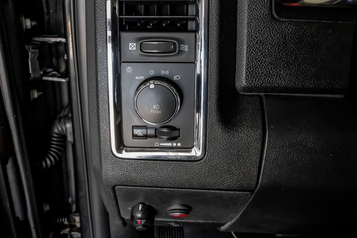 Used 2017 RAM 2500 Laramie w/ Sport Appearance Group AWD/4WD image 26