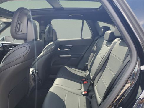 Certified 2026 Mercedes-Benz GLC 300 4MATIC image 9