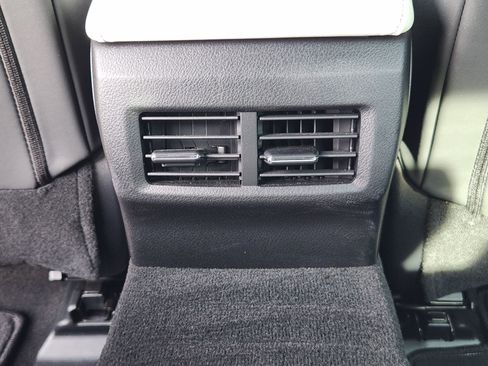 Used 2023 Lexus IS 350 F Sport image 39