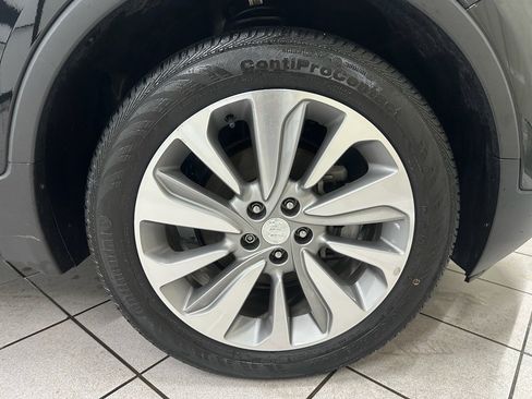 Used 2020 Buick Encore Preferred image 12