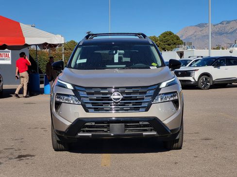 New 2026 Nissan Rogue Platinum image 2