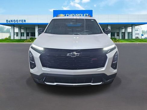 Used 2025 Chevrolet Equinox RS w/ Safety and Technology Package AWD/4WD image 4