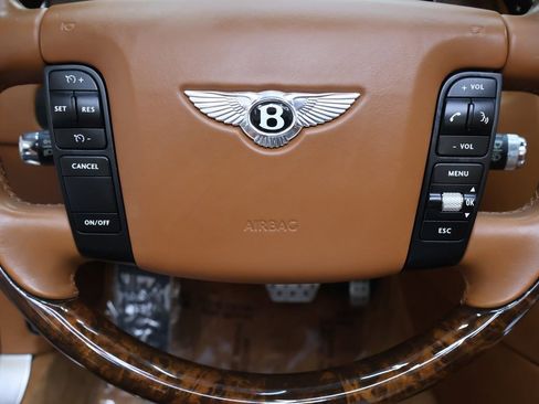 Used 2010 Bentley Continental GT Speed w/ Convenience Specification Pkg image 18