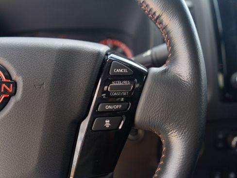 Used 2024 Nissan Frontier Pro-X w/ Pro Convenience Package image 11