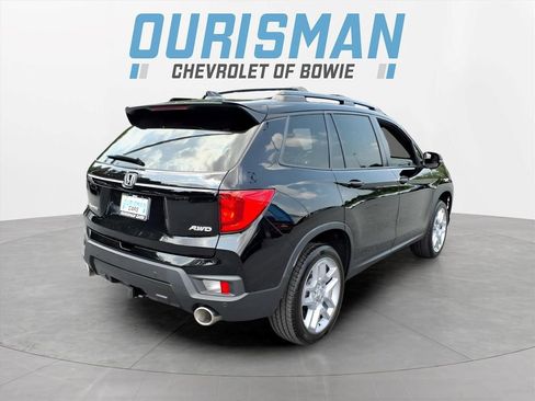 Used 2024 Honda Passport EX-L image 3