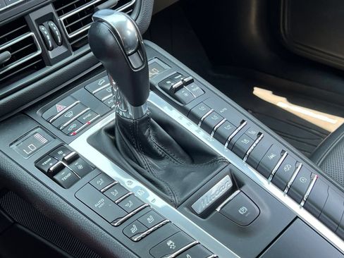 Certified 2021 Porsche Macan GTS AWD/4WD image 30