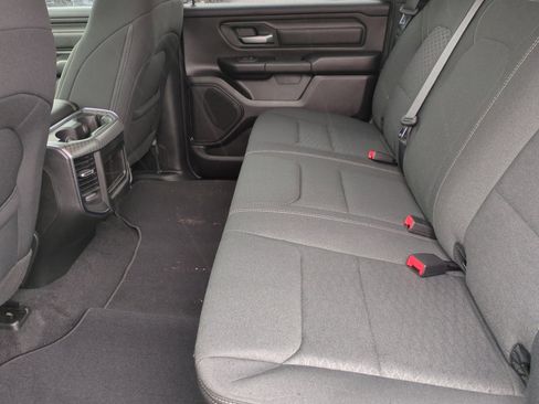 New 2026 RAM 1500 Express image 17